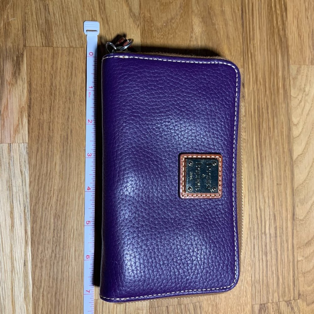 Dooney & Bourke Pebble Zip Wallet